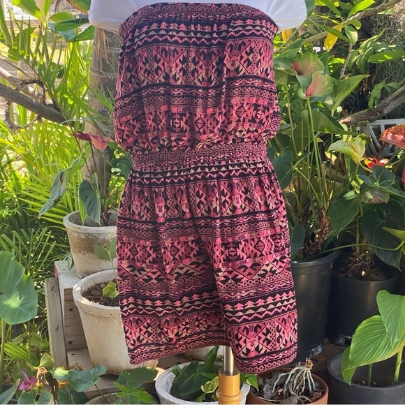 Forever 21 strapless dress so cute! - Picture 6 of 7